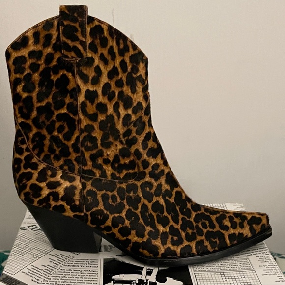 Jeffrey Campbell Cowboy boots in leopard calf hair leather size 8.5 New in box! - Picture 3 of 10